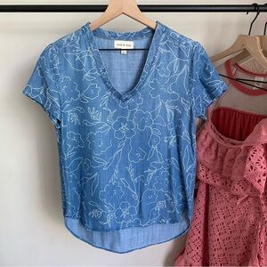 Anthro l Cloth &‎ Stone Floral Chambray Top
